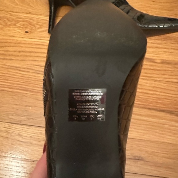 Unlisted Black Crocodile Pattern Ankle Boots Size 9 - Picture 5 of 12